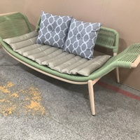 Sofa Rotan Anyaman Kayu Solid Hijau Mint Modern OEM Pabrik, Tahan Cuaca, 2 Dudukan, untuk Teras, Balkon, Taman