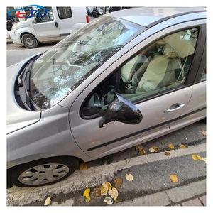 Coque de rétroviseur de voiture Noir brillant Aspect fibre de carbone Style corne Coque de rétroviseur pour <span class=keywords><strong>Peugeot</strong></span> <span class=keywords><strong>207</strong></span> - Product Image 6