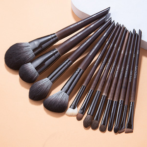 Juego de brochas de maquillaje, brocha para base, juego completo de brochas de pelo suave de animales para sombra de ojos y nariz, herramientas de belleza, brocha para polvos sueltos - Product Image 2