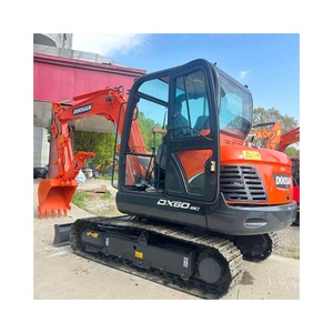 Excavatrice sur chenilles hydraulique d'occasion DOOSAN DX60 d'origine coréenne en bon état à vendre - Product Image 1