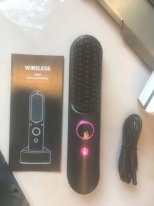 Affichage LCD de la température Verrou de sécurité électrique <span class=keywords><strong>sans</strong></span> <span class=keywords><strong>fil</strong></span> Rechargeable <span class=keywords><strong>Brosse</strong></span> à lisser les cheveux <span class=keywords><strong>Brosse</strong></span> à peigne chaude électrique <span class=keywords><strong>sans</strong></span> <span class=keywords><strong>fil</strong></span> - Product Image 3
