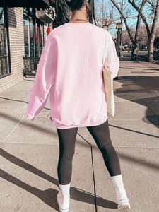 Nuovi Arrivi in Vendita: Felpa da Donna Personalizzata con Logo e Lettere, Stile Universitario Oversize con Collo Tondo - Product Image 4
