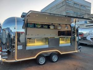 Remorque alimentaire mobile en aluminium sur mesure <span class=keywords><strong>de</strong></span> 10 à 26 pieds avec caractéristiques anti-rouille <span class=keywords><strong>pour</strong></span> les entreprises <span class=keywords><strong>de</strong></span> restauration <span class=keywords><strong>de</strong></span> rue et <span class=keywords><strong>de</strong></span> restaurants - Product Image 6