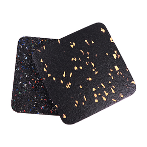 <span class=keywords><strong>Tapis</strong></span> <span class=keywords><strong>de</strong></span> jambe <span class=keywords><strong>de</strong></span> force <span class=keywords><strong>carré</strong></span> en caoutchouc noir personnalisé avec absorption des chocs tampon en caoutchouc anti-vibration <span class=keywords><strong>tapis</strong></span> <span class=keywords><strong>de</strong></span> sol en caoutchouc EPDM pour <span class=keywords><strong>gym</strong></span> - Product Image 3