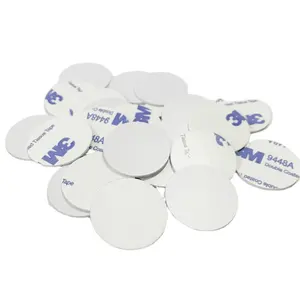Passive 13ミリメートルBlank White 144バイトMemory 13.56MHZ NFC PVC Coin Tag For Asset Tracking