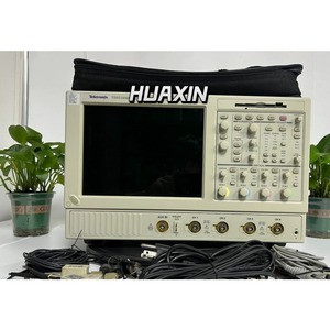 เทคโทรนิกซ์ TDS5104B ออสซิลโลสโคปแบบดิจิตอล 4 ช่องสัญญาณ 1GHz - Product Image 1