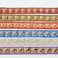 Bordure en dentelle guipure brodée 3D faite à la main avec fleurs en cristal et sequins en polyester pour vêtements et loisirs créatifs