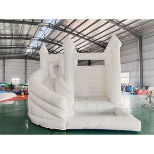 Structure gonflable d'intérieur pour enfants, avec toboggan et piscine, idéale pour les fêtes de mariage et les événements. - Product Image 2