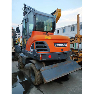 Excavatrice sur pneus d'occasion de bonne qualité, 6 tonnes, Corée du Sud, Dx60w Eco Dx60w-9c, mini-excavatrice sur roues en stock - Product Image 1