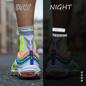 <span class=keywords><strong>Chaussettes</strong></span> <span class=keywords><strong>de</strong></span> course réfléchissantes pour hommes, pour la course nocturne, marathon, avec soutien <span class=keywords><strong>de</strong></span> la voûte plantaire, respirantes, antidérapantes, <span class=keywords><strong>chaussettes</strong></span> <span class=keywords><strong>de</strong></span> course à la cheville - Product Image 6