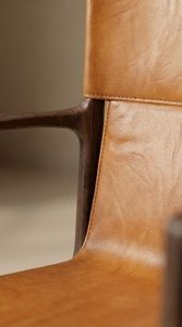 Fauteuil lounge rembourré haut de gamme, structure en bois de noyer massif, siège d'appoint de luxe pour salon, villa, hôtel, mobilier PISANO - Product Image 5