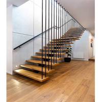 Escalier droit CBMmart en verre trempé couleur marron classique avec poutre monobloc et marches en bois massif avec éclairage LED pour appartement