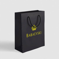 Sacs d'emballage en carton ondulé de luxe en gros pour chaussures et vêtements, avec logo personnalisé imprimé, matériaux recyclés, taille personnalisée, ruban à poignée longue