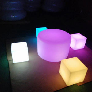 تصميم جديد <span class=keywords><strong>2026</strong></span> طاولة قهوة ذكية حديثة فاخرة بإضاءة LED متغيرة الألوان RGB، طاولة بلاستيكية مضيئة - Product Image 2