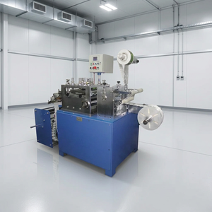 Machine de découpe d'étiquettes industrielle de précision à plateau plat avec capteur optique pour l'enregistrement des étiquettes et un traitement fiable - Product Image 1