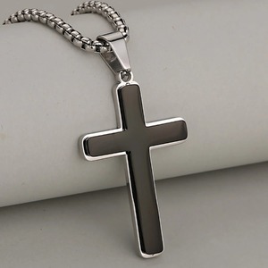 Collier pendentif croix double couche en acier inoxydable pour hommes et femmes, couleur or et argent, bijoux religieux chrétiens, cadeaux hip-hop - Product Image 3