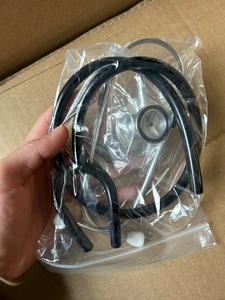 Estetoscopio Médico de Doble Cabeza con Sonido de Latido de Corazón Grande y Pequeño, Funcional, con Certificación CE/ISO - Product Image 2