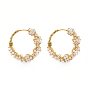 Boucles d'oreilles créoles Mikimoto en or avec perles d'eau douce et diamants, motif floral, luxe, pour femme, à porter au quotidien - Product Image 1