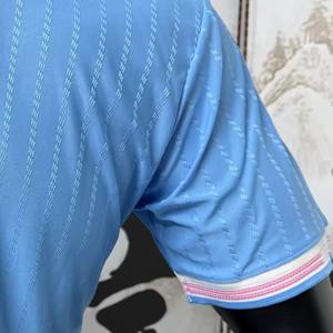 Conjunto de uniforme de fútbol de secado rápido versión tailandesa de calidad transpirable multicolor con nombre de equipo de club - Product Image 2