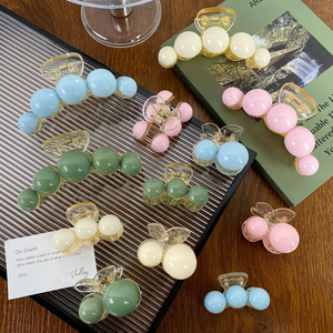 YJL Accessori per Capelli da Donna Disponibili, Fermagli in Plastica Color Crema con Perle di Diverse Dimensioni, Clip a Squalo, Consegna Rapida - Product Image 1