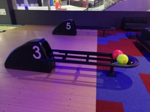 Capot et support de retour de boule de bowling à bas prix d'approvisionnement direct d'usine adaptés à la machine de bowling <span class=keywords><strong>AMF</strong></span> et Brunswick - Product Image 6
