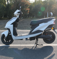 Moto électrique de ville pour adultes, siège confortable, pour les trajets urbains et les déplacements quotidiens, vitesse maximale de 35 km/h