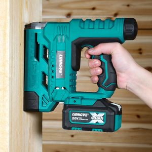 Clavadora y grapadora inalámbrica LIANGYE 20V 2 en 1, pistola <span class=keywords><strong>de</strong></span> clavos eléctrica para trabajar la madera, instalación <span class=keywords><strong>de</strong></span> puertas y ventanas, grapadora para pisos - Product Image 3