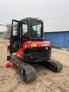 Heures basses! 2023 Kubota bon état U55 mini pelle 5.5 tonnes sur chenilles machines d'excavatrice d'occasion de Chine - Product Image 4