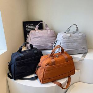 Factory Wholesale <b>Luggage</b> Bags Lightweight Travel Tote Bag Simple Plain Color Clothes Storage Bags - Product Image 2