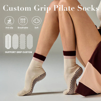 Chaussettes de Pilates antidérapantes de haute qualité - Chaussettes à adhérence personnalisable pour le yoga, la barre, accessoires de fitness en coton respirant
