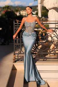 Vestido de Diseñador para Mujer, Estilo Étnico Moderno de India y Pakistán, Bordado con Trabajo Delicado, Tela de Secado Rápido, Ideal para Fiestas, Eventos y Festivales - Product Image 3