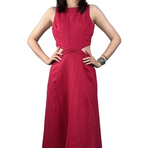 Elegante Vestido Largo Rojo de Lino con Cuello Redondo y Cintura Recortada para Mujer, Ideal para Fiestas y Uso Casual - Product Image 1