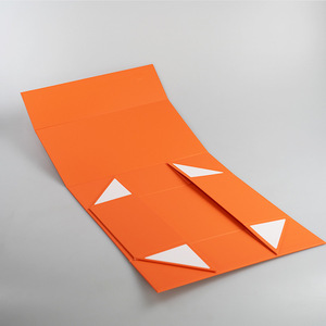 Scatola Regalo Pieghevole Magnetica di Lusso in Cartone Rigido per Gioielli, Abbigliamento, Cosmetici, Scarpe con Laminazione Lucida/Opaca e Rivestimento UV - Product Image 2