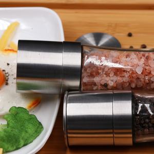 <span class=keywords><strong>Petit</strong></span> <span class=keywords><strong>moulin</strong></span> <span class=keywords><strong>à</strong></span> sel et <span class=keywords><strong>à</strong></span> <span class=keywords><strong>poivre</strong></span> manuel en acier inoxydable en verre quantité minimale de commande avec grossièreté réglable, outils de barbecue <span class=keywords><strong>moulin</strong></span> <span class=keywords><strong>à</strong></span> <span class=keywords><strong>poivre</strong></span> sel - Product Image 4