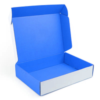 Nouvelle mode de boîtes cadeaux imprimées avec logo personnalisé carton ondulé pliable pour l'expédition de cosmétiques traitement du vernis par revêtement UV