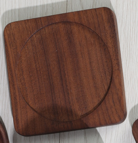 Square with round groove
