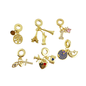 Bijoux en gros pour femmes, pendentifs breloques en cuivre plaqué or 18 carats avec zircon, motifs Tour Eiffel, Cœur, Croix, Arbre <span class=keywords><strong>de</strong></span> Vie, pour fêtes, <span class=keywords><strong>de</strong></span> l'usine <span class=keywords><strong>de</strong></span> bijoux - Product Image 1
