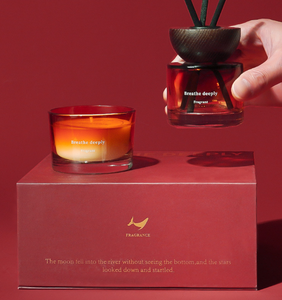 Juego de Regalo de Difusor de Aroma con Vela Perfumada en Vaso de Vidrio Rojo Elegante, Hecho a Mano y Personalizado, Decoración Premium para el Hogar, Ideal para Regalos de Cumpleaños o Festivos - Product Image 6