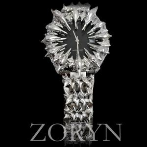 Reloj de Cuarzo Alabastro de Diseño Personalizado para Hombre, Único con Movimiento Japonés MIYOTA, Esfera de Acero Inoxidable con Púas, Estilo Gótico - Product Image 2