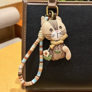 Porte-clés Vantage portable en forme d'animal de dessin animé, fait main en tissu doux, avec fleur 3D et motif chat, pour femme, breloque de sac à main - Product Image 2
