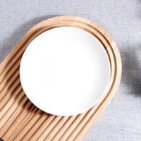 Assiette de service en porcelaine blanche de haute qualité de 10,5 pouces, style classique, passe au lave-vaisselle, compatible micro-ondes, écologique, vaisselle personnalisée