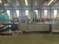 Machine d'emballage automatique à grande vitesse pour boîtes en carton avec sangles en PE