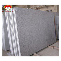 Dalles de granit poli G603 Luna Pearl Talila Grey de Chine à bon prix pour plans de travail de salle de bain et de cuisine, et revêtements extérieurs de villas