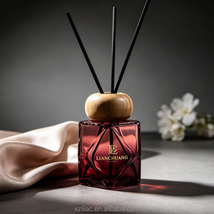 Ventes <span class=keywords><strong>d</strong></span>'usine - Flacons de <span class=keywords><strong>parfum</strong></span> <span class=keywords><strong>d</strong></span>'aromathérapie de luxe vides en verre 100 ml de haute qualité avec pulvérisateur à pompe et boîte - Product Image 4