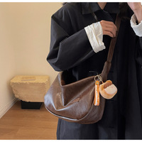 Sac fourre-tout hobo en cuir souple huilé de style classique et luxueux, avec fermeture éclair, sac à bandoulière vintage pour femme
