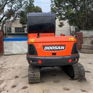 Mini pelle sur chenilles Doosan DX60-9C de 6 tonnes d'occasion de haute qualité à vendre 1 an de garantie Roulement d'engrenage de pompe à moteur principal - Product Image 2