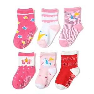 Chaussettes antidérapantes pour nouveau-nés filles de 0 à 1 ans, bas prix, chaussettes mixtes pour bébés, été, à la mode, mignonnes - Product Image 2