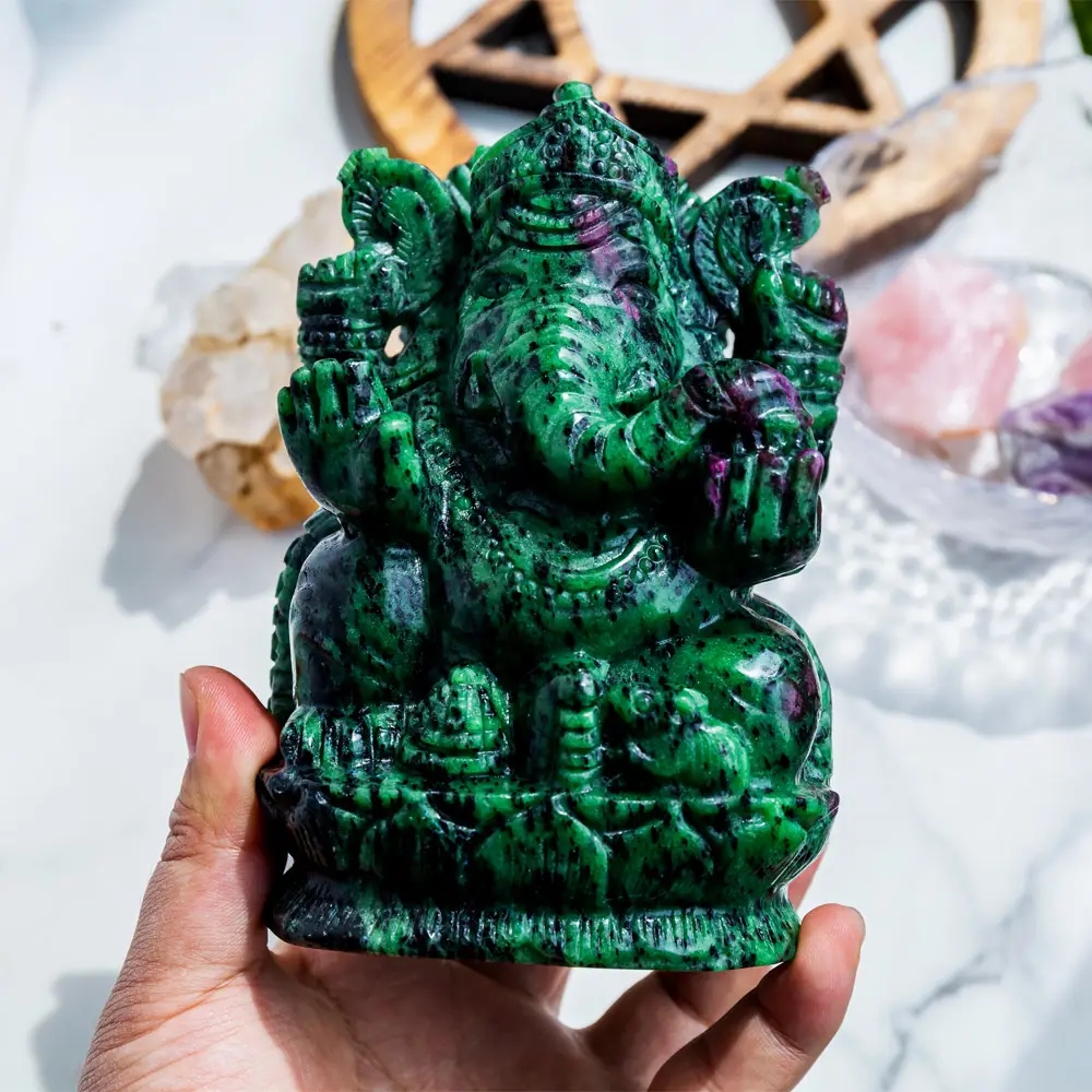 Patung Kepala Budha Ganesha, Batu Permata Alam Kerajinan Publik Kristal Ukiran Ruby Zoisite