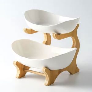 Assiette carrée en céramique blanche durable à trois niveaux, plateau à fruits et bonbons pour la maison, vaisselle en porcelaine avec supports en bois - Product Image 4