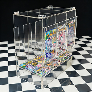 <span class=keywords><strong>Vente</strong></span> directe d'usine SYP, distributeur de cartes à collectionner Pokémon personnalisé en acrylique transparent à 3 emplacements, présentoir pour magasin de détail - Product Image 3